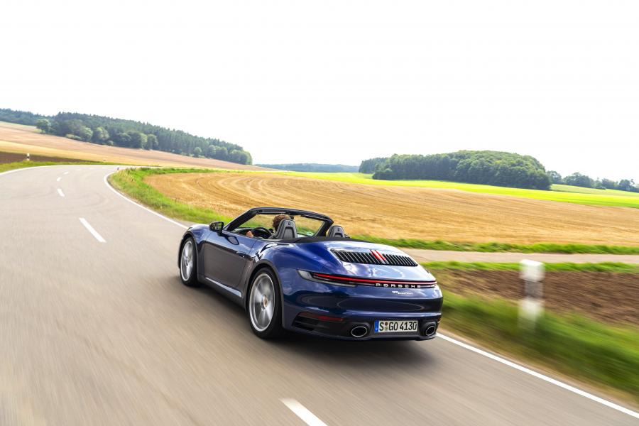  Porsche 911 Carrera Cabriolet (992) 2019 года  (WW) (фото 31 из 62)